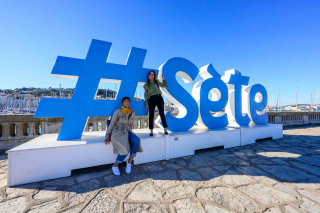 Jeunes filles à Sète